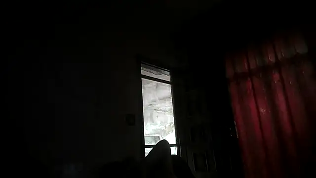 bialoba7 online show from October 23, 2025, 8:51 pm