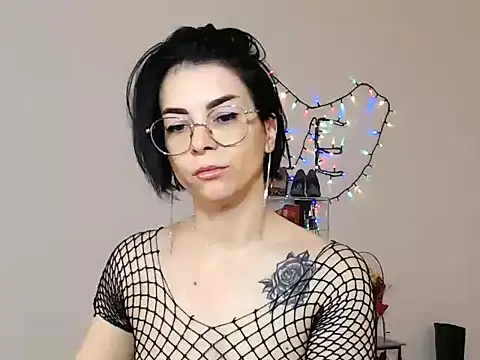 Snapshot of emacandy chatting on March 16, 2026, 5:13 am emacandy online show from March 16, 2026, 5:13 am