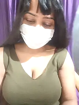 MidnightVibes  online show from April 10, 2026, 7:07 pm