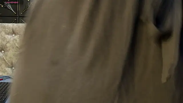 Snapshot of KlaraMuse chatting on February 14, 2026, 4:04 pm KlaraMuse online show from February 14, 2026, 4:04 pm