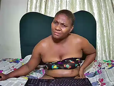 Exotic FreakyQueen online show from January 31, 2026, 7:11 pm