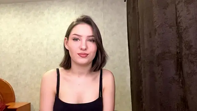 FoxieFlare online show from February 3, 2026, 12:09 am