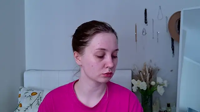 CandiceKingzzz online show from March 11, 2026, 7:47 am