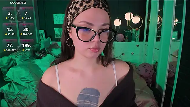 Maykinkya online show from February 23, 2026, 2:36 pm