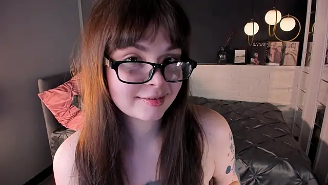 Maykinkya online show from March 7, 2026, 2:14 pm