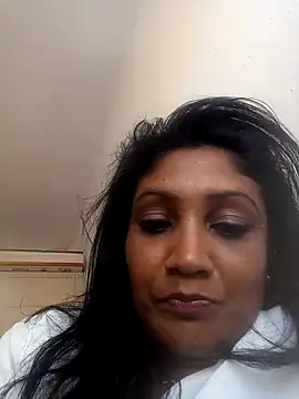 Snapshot of sexykajol2001 chatting on July 3, 2026, 9:48 am sexykajol2001 online show from July 3, 2026, 9:48 am