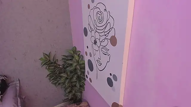 lil miia online show from April 15, 2026, 7:10 pm