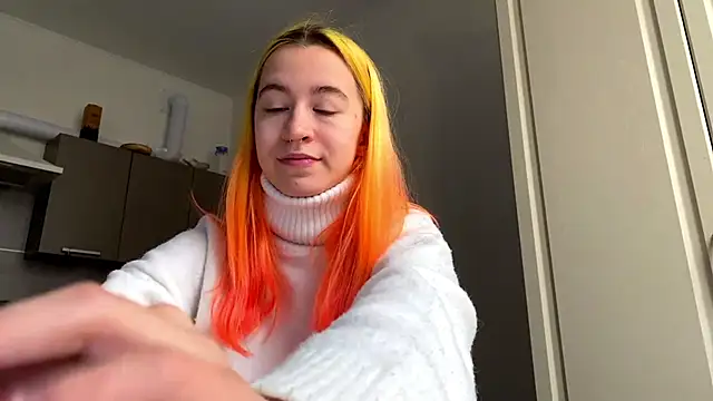 Snapshot of EmilyHein chatting on March 2, 2026, 7:15 am EmilyHein online show from March 2, 2026, 7:15 am