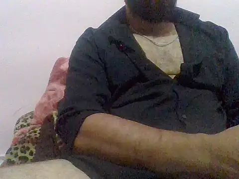 Snapshot of newtube0 chatting on April 15, 2026, 4:58 pm newtube0 online show from April 15, 2026, 4:58 pm