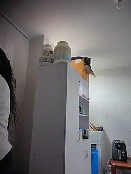 LunaHeat online show from February 18, 2026, 5:42 pm