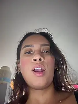 LunaHeat online show from February 20, 2026, 3:01 pm