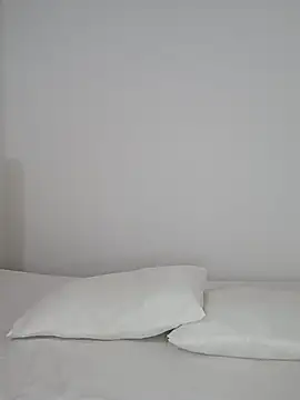 Maria x Alejandra online show from February 25, 2026, 6:39 pm