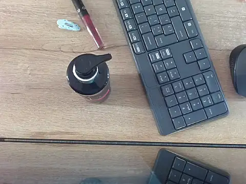 Kaytlin James online show from February 10, 2026, 11:47 am