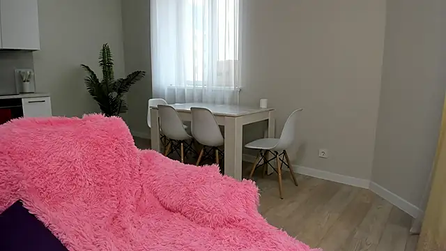 Snapshot of G0od_girl chatting on February 18, 2026, 8:32 am G0od girl online show from February 18, 2026, 8:32 am