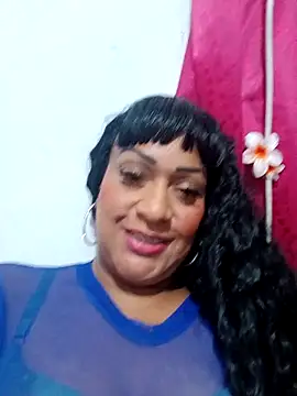 Snapshot of SabrinaColin chatting on February 8, 2026, 3:54 am SabrinaColin online show from February 8, 2026, 3:54 am