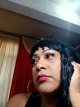 Snapshot of SabrinaColin chatting on February 18, 2026, 2:24 pm SabrinaColin online show from February 18, 2026, 2:24 pm