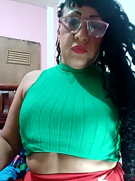 Snapshot of SabrinaColin chatting on February 24, 2026, 11:58 pm SabrinaColin online show from February 24, 2026, 11:58 pm