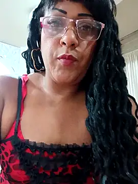 Snapshot of SabrinaColin chatting on April 8, 2026, 2:55 am SabrinaColin online show from April 8, 2026, 2:55 am