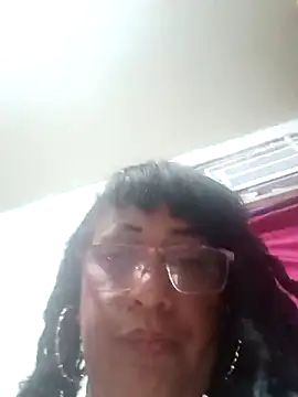 Snapshot of SabrinaColin chatting on April 11, 2026, 8:29 am SabrinaColin online show from April 11, 2026, 8:29 am