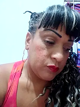 Snapshot of SabrinaColin chatting on July 23, 2026, 12:35 am SabrinaColin online show from July 23, 2026, 12:35 am