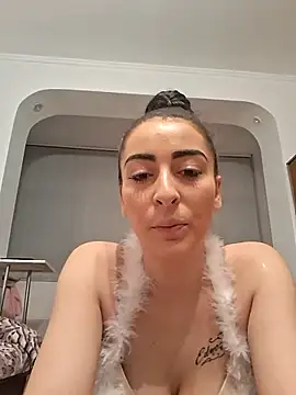 ElleanorPink online show from February 28, 2026, 12:55 am