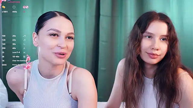 Snapshot of ZofiaSoshnik chatting on February 9, 2026, 7:23 am ZofiaSoshnik online show from February 9, 2026, 7:23 am