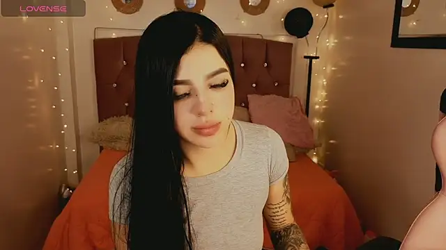  selena fox online show from April 11, 2026, 3:44 am