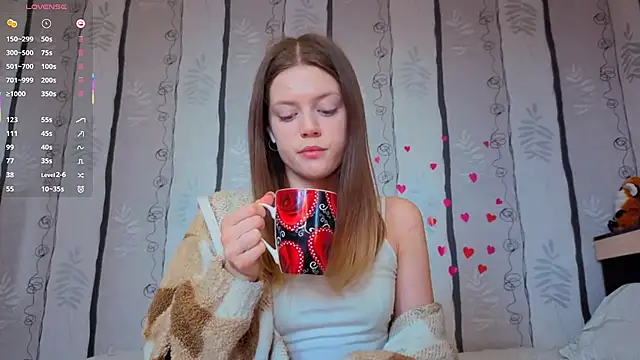 Snapshot of SueFerreyra chatting on February 21, 2026, 9:32 am SueFerreyra online show from February 21, 2026, 9:32 am