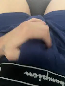 bugballs1 online show from February 5, 2026, 11:20 pm