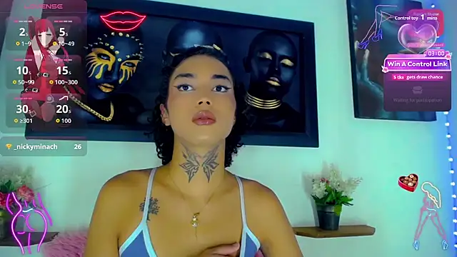 Snapshot of Darianna_Atehortua chatting on February 7, 2026, 5:00 am Darianna Atehortua online show from February 7, 2026, 5:00 am