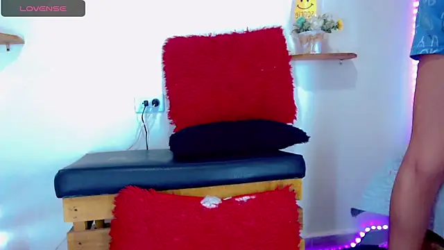 Snapshot of Darianna_Atehortua chatting on March 3, 2026, 9:42 pm Darianna Atehortua online show from March 3, 2026, 9:42 pm