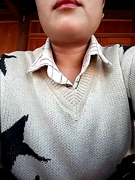 Snapshot of Mayly_Sweet chatting on February 6, 2026, 9:01 am Mayly Sweet online show from February 6, 2026, 9:01 am