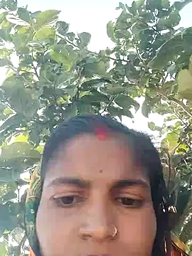 Snapshot of Gungun_thakur chatting on February 6, 2026, 9:45 am Gungun thakur online show from February 6, 2026, 9:45 am