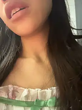 srr6677 online show from April 18, 2026, 12:20 pm