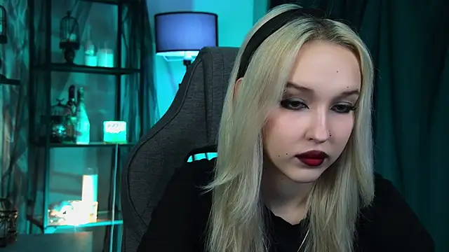 Snapshot of MaoqiBeverly chatting on February 21, 2026, 5:25 pm MaoqiBeverly online show from February 21, 2026, 5:25 pm