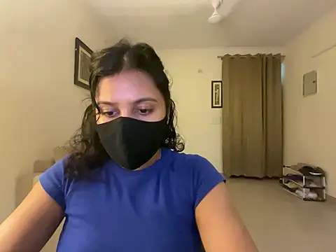 Anna girl22 online show from July 7, 2026, 4:22 pm
