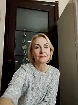 Snapshot of MichelleSolis chatting on February 24, 2026, 7:56 pm MichelleSolis online show from February 24, 2026, 7:56 pm