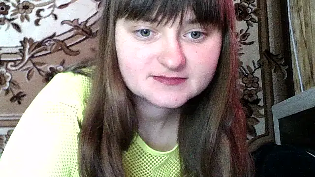 Snapshot of LuckyLust15 chatting on February 13, 2026, 10:33 am LuckyLust15 online show from February 13, 2026, 10:33 am