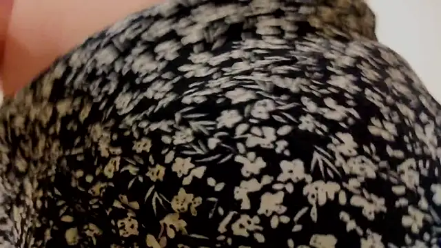 Snapshot of flowernnet chatting on February 16, 2026, 6:04 pm flowernnet online show from February 16, 2026, 6:04 pm