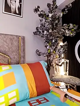 Haileysans online show from February 21, 2026, 11:44 am