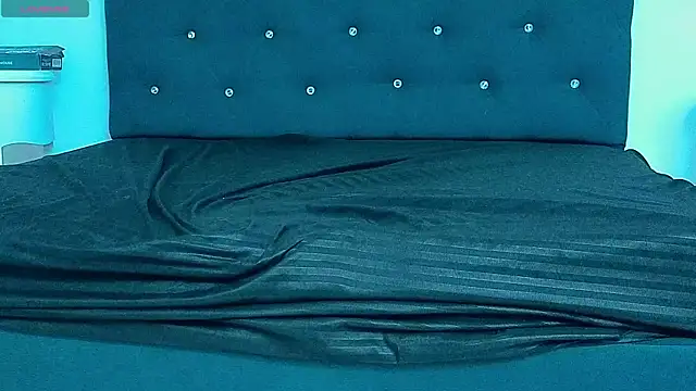 Haileysans online show from April 21, 2026, 12:11 pm