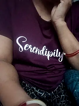 Snapshot of Annuhot143 chatting on February 4, 2026, 1:22 am Annuhot143 online show from February 4, 2026, 1:22 am