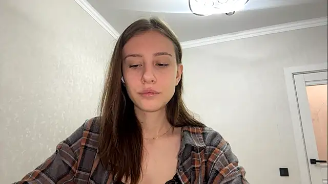 Snapshot of SofiaBlumer chatting on February 18, 2026, 11:28 am SofiaBlumer online show from February 18, 2026, 11:28 am