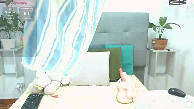 Sophia Valentina online show from April 9, 2026, 4:34 am