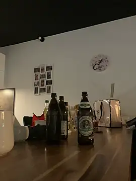 Just-Lilly online show from March 8, 2026, 12:31 pm