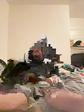 EnanoVerga online show from March 3, 2026, 3:01 am