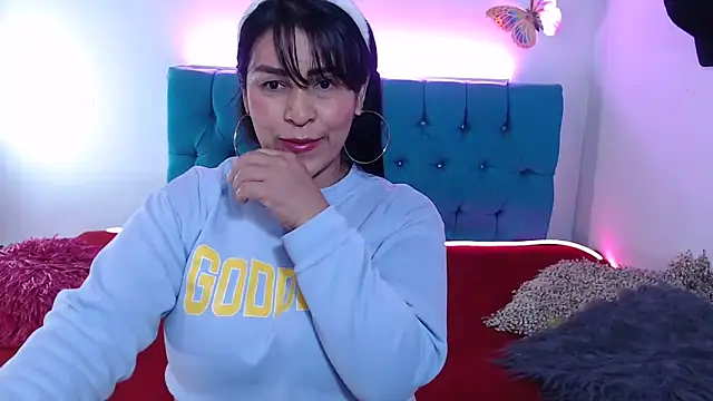 hotsweet-69 online show from March 6, 2026, 5:15 am