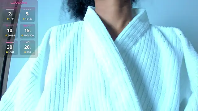 EmmaLovve online show from March 14, 2026, 2:28 am