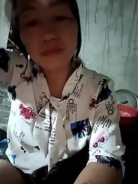 baby 112233 online show from April 14, 2026, 2:01 pm