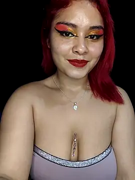 zoe love18 online show from February 24, 2026, 7:06 am